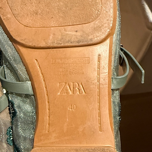 Zara Embroidered Mesh Floral Flats in Olive - Picture 2 of 4